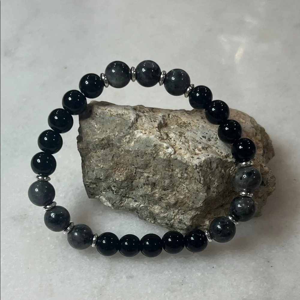 Artisan Black Onyx and Gray Moonstone Beaded Bracelet